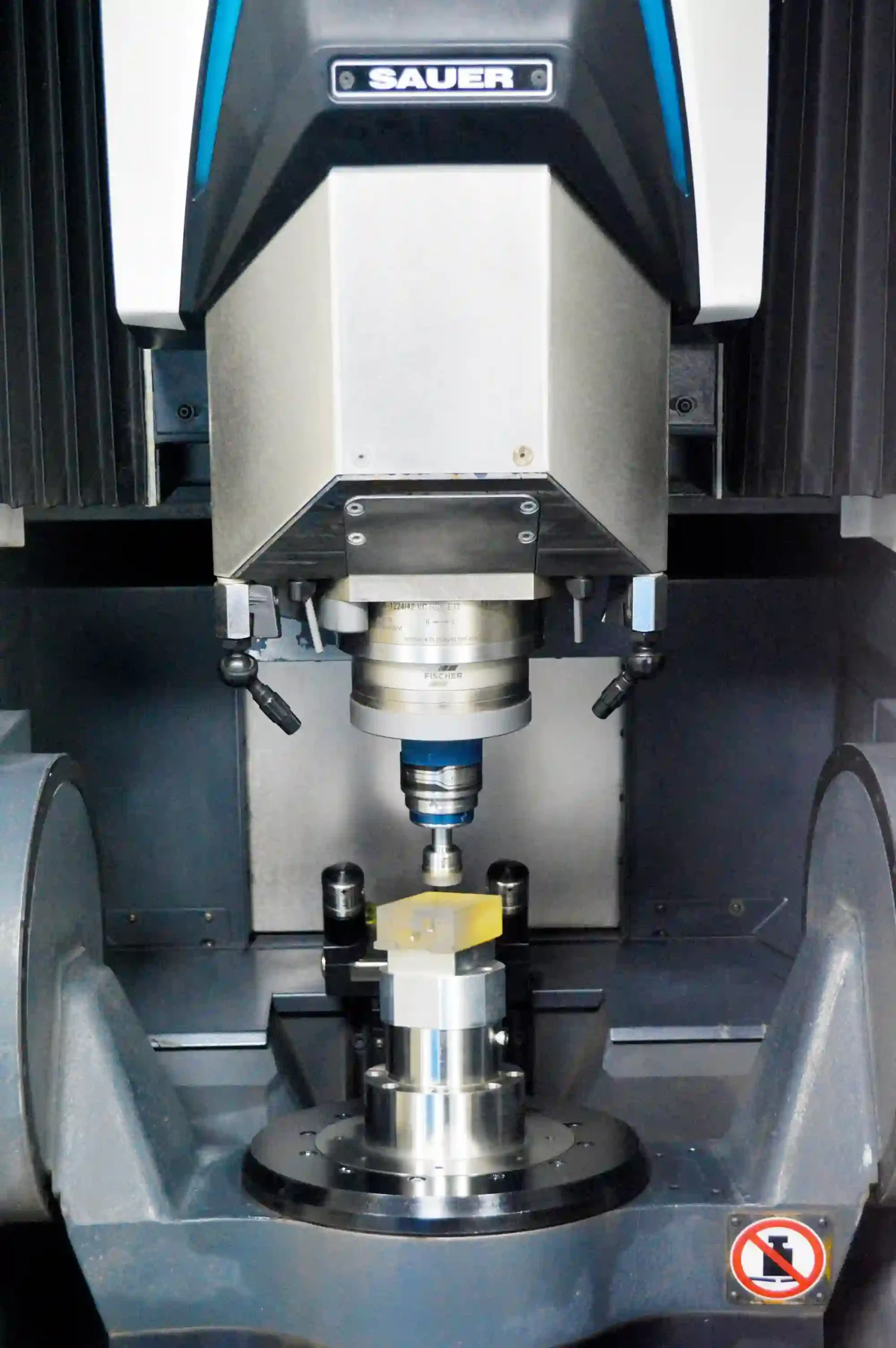 Precision Ultrasonic Milling and Grinding